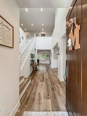 19373 Moriah Lane, Saugus, CA 91350