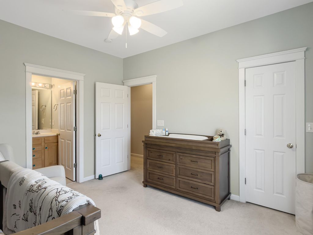 Image 23 of property listing at 161 Etiwan Pointe Drive, Mount Pleasant, SC 29464