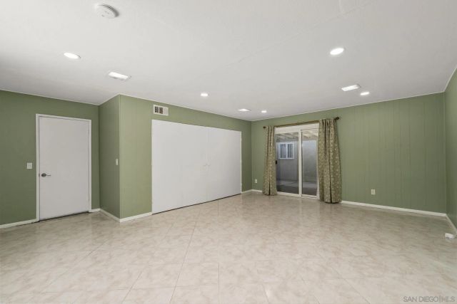 3867 35th St, San Diego, CA 92104