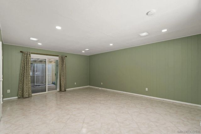 3867 35th St, San Diego, CA 92104