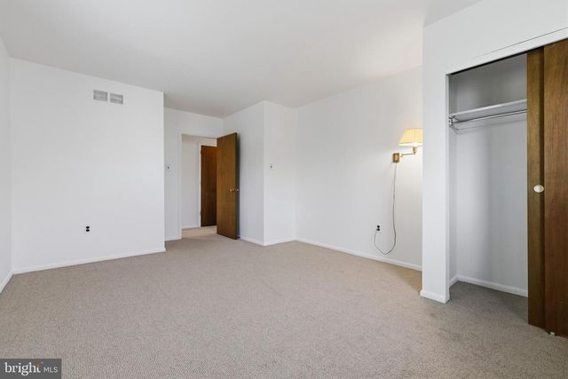 509 PENROSE LN, Warminster, PA 18974