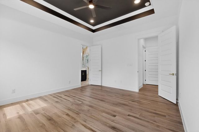 137 N Pohakea DR, Bastrop, TX 78602