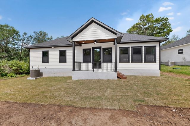 137 N Pohakea DR, Bastrop, TX 78602