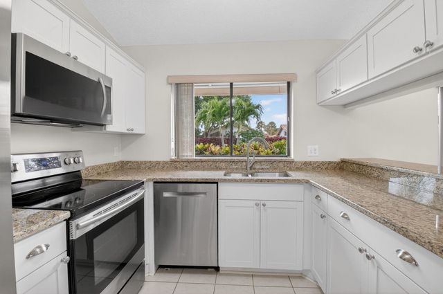 5580 Piping Rock Drive, Boynton Beach, FL 33437