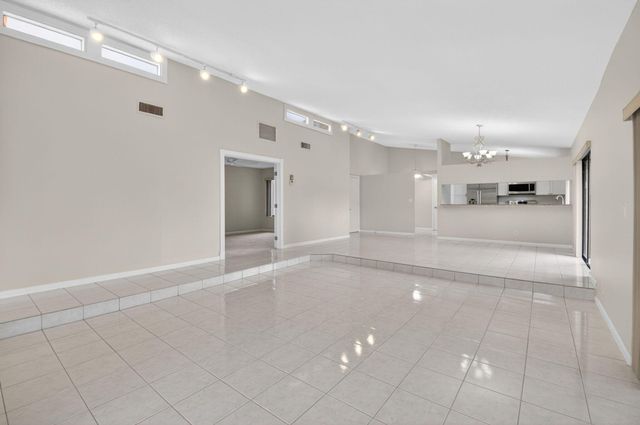 5580 Piping Rock Drive, Boynton Beach, FL 33437