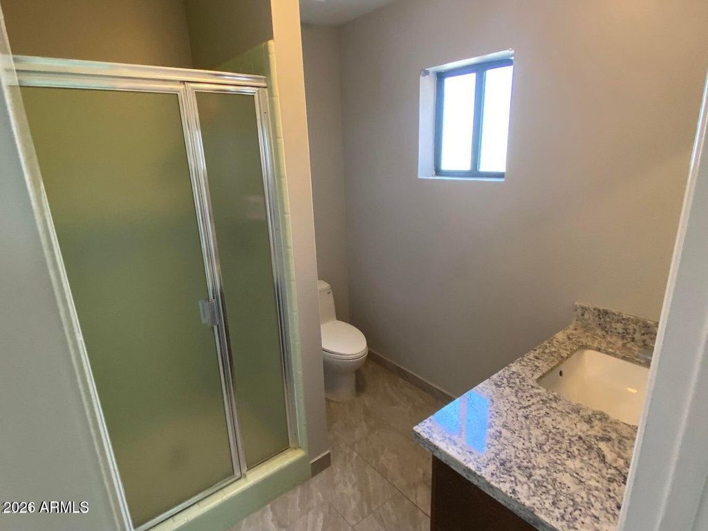 Image 29 of property listing at 5116 E BERNEIL Drive, Paradise Valley, AZ 85253