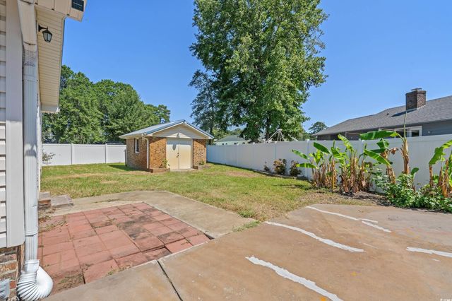 600 Luttie Rd., Myrtle Beach, SC 29588