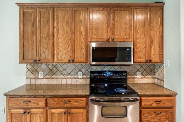 14900 Longbranch DR NW, Austin, TX 78734