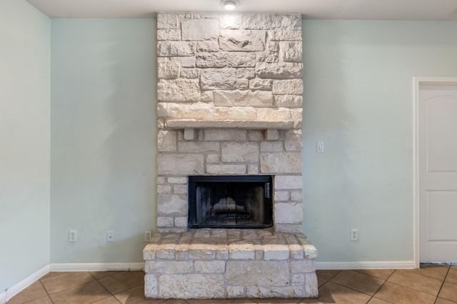 14900 Longbranch DR NW, Austin, TX 78734