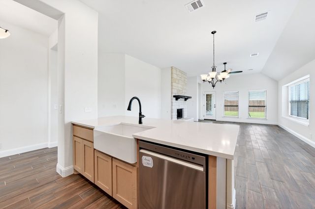 2120 Spyglass Drive, Royse City, TX 75189