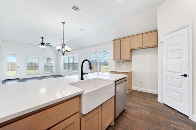2120 Spyglass Drive, Royse City, TX 75189