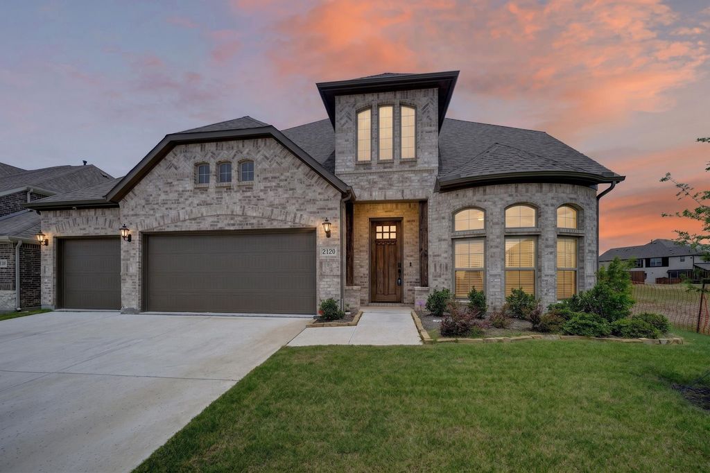 2120 Spyglass Drive, Royse City, TX 75189
