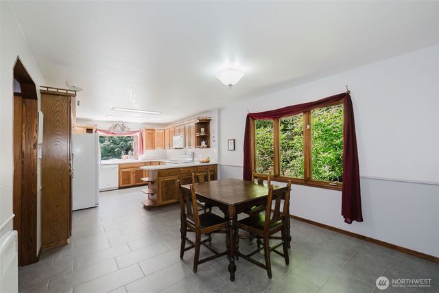 7680 SE Southworth Drive, Port Orchard, WA 98366