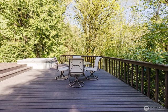 7680 SE Southworth Drive, Port Orchard, WA 98366
