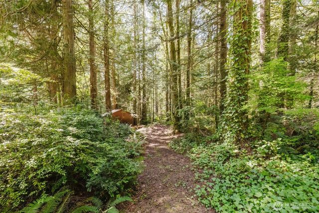 7680 SE Southworth Drive, Port Orchard, WA 98366