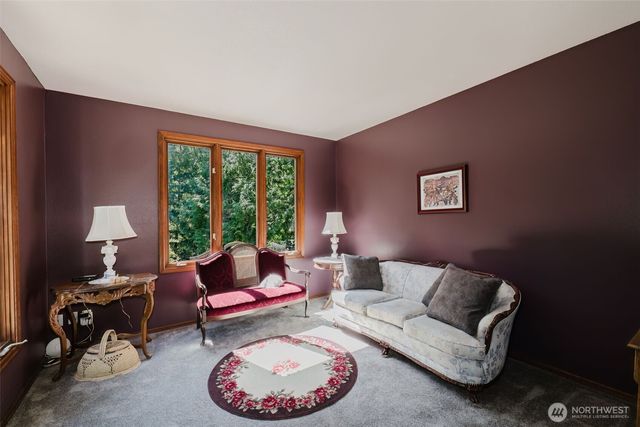 7680 SE Southworth Drive, Port Orchard, WA 98366