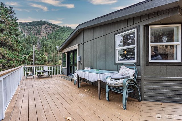 65 Sandstone Lane, Cashmere, WA 98815