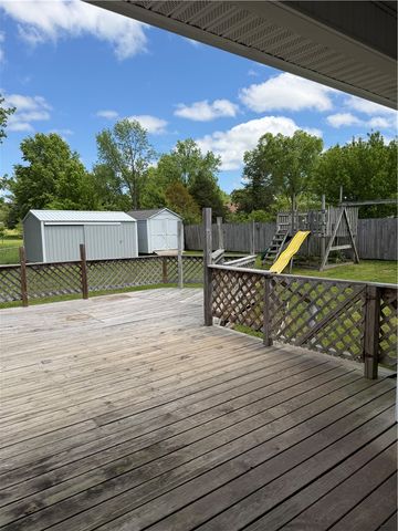 1451 Kay Lynn Drive, Pea Ridge, AR 72751