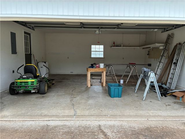 1451 Kay Lynn Drive, Pea Ridge, AR 72751