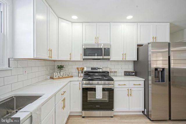 1778 CONGRESS, Turnersville, NJ 08012