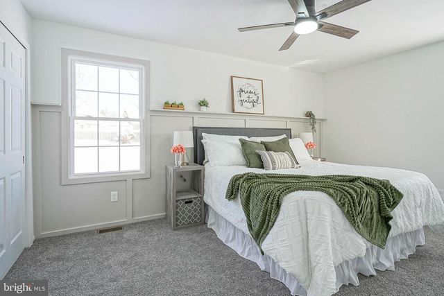 1778 CONGRESS, Turnersville, NJ 08012