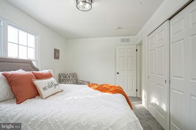 1778 CONGRESS, Turnersville, NJ 08012