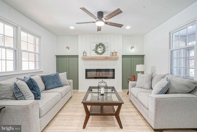 1778 CONGRESS, Turnersville, NJ 08012