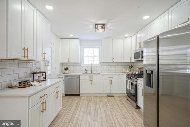 1778 CONGRESS, Turnersville, NJ 08012