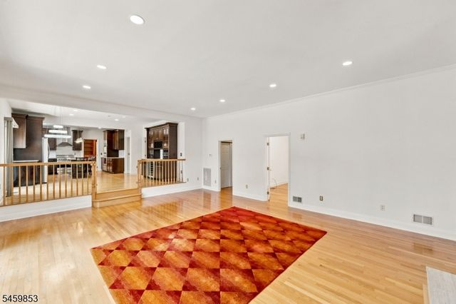20 Crestview Ln, Sparta Twp., NJ 07871