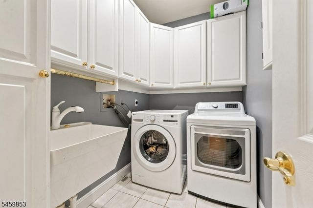 20 Crestview Ln, Sparta Twp., NJ 07871