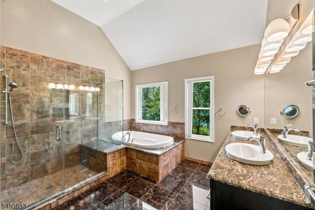 20 Crestview Ln, Sparta Twp., NJ 07871