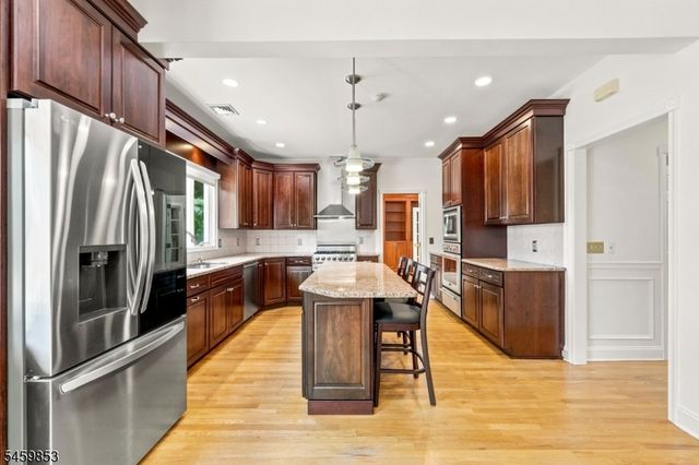 20 Crestview Ln, Sparta Twp., NJ 07871