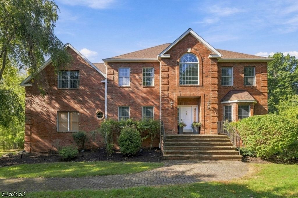 20 Crestview Ln, Sparta Twp., NJ 07871