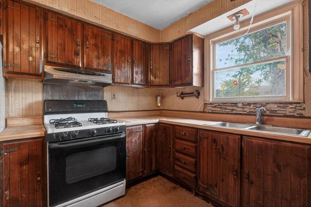134 Scout Road, Freeport, TX 77541