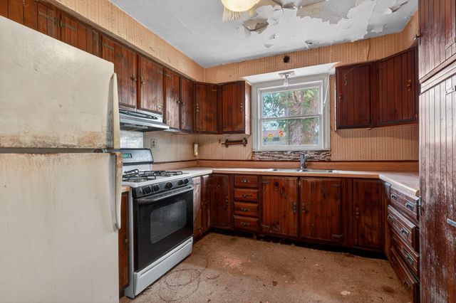 134 Scout Road, Freeport, TX 77541