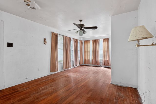 134 Scout Road, Freeport, TX 77541