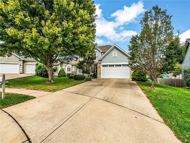 504 NE 94th Court, Kansas City, MO 64155