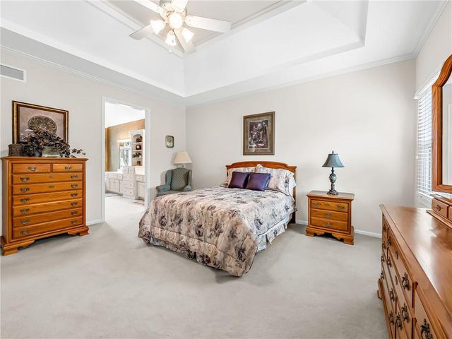 504 NE 94th Court, Kansas City, MO 64155