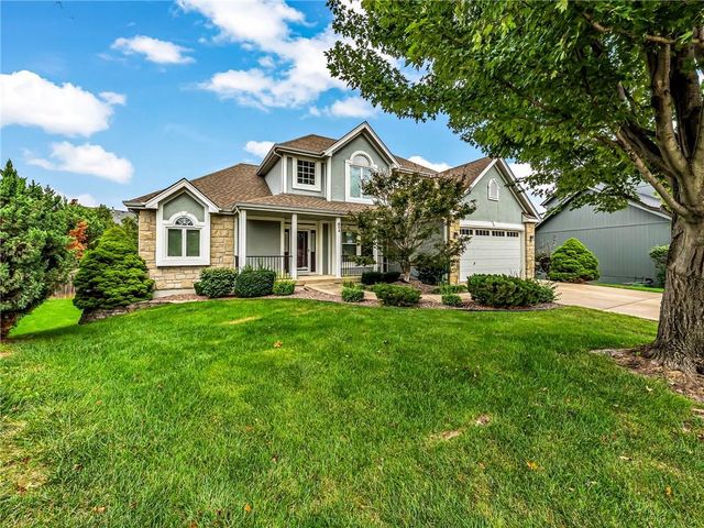 504 NE 94th Court, Kansas City, MO 64155