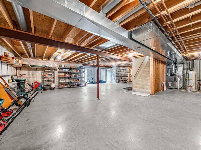 504 NE 94th Court, Kansas City, MO 64155