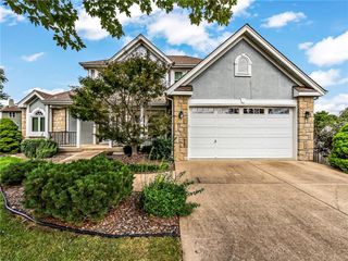 504 NE 94th Court, Kansas City, MO 64155