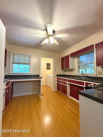 136 Brown Maultsby Road, Whiteville, NC 28472