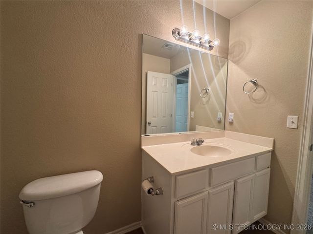 2125 E Concord Street North, Broken Arrow, OK 74012