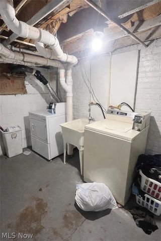 1304 W 64th 5, Cleveland, OH 44102