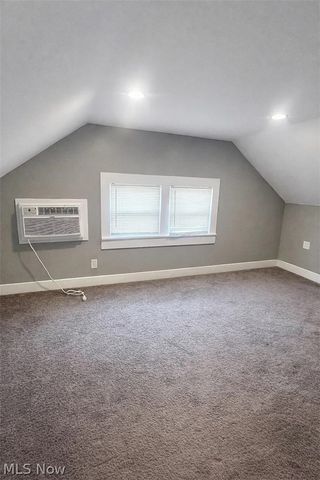 1304 W 64th 5, Cleveland, OH 44102