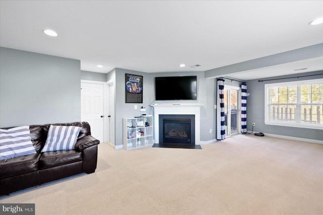 6029 POPES PL, Haymarket, VA 20169