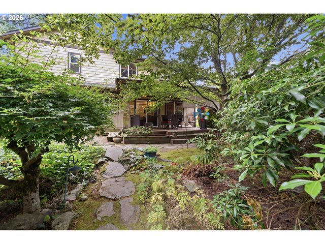2675 Ne CLEVELAND Ave, Gresham, OR 97030