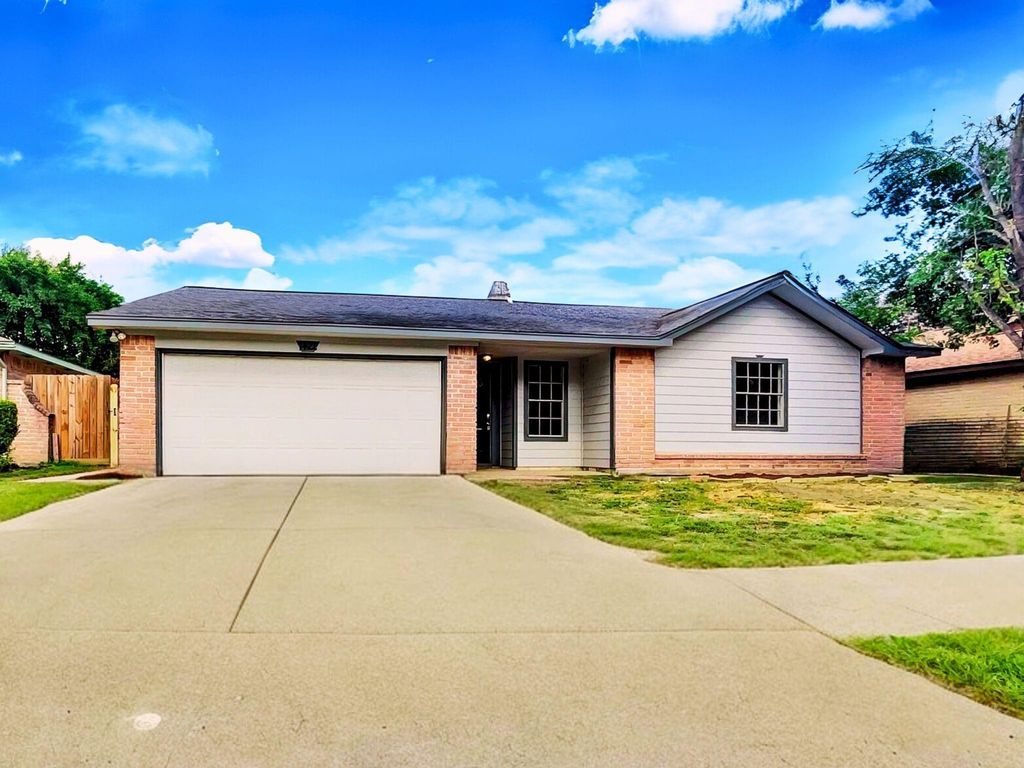 7422 Breccia Drive, Houston, TX 77041