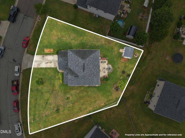 239 Thistle Downs Drive, Burlington, NC 27215
