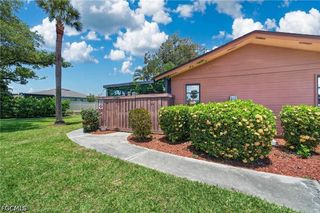 17318 Timber Oak LN, Fort Myers, FL 33908
